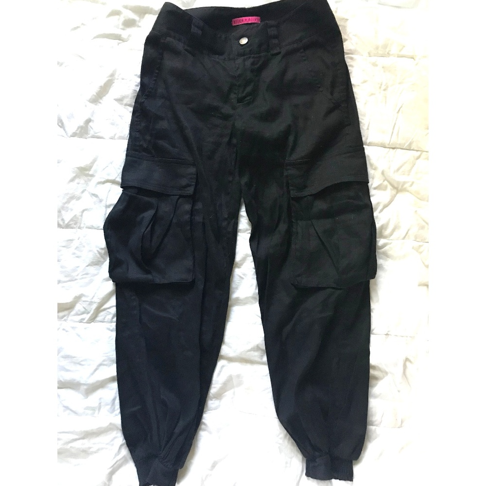 Alice & Olivia Gold Linen Cargo Pants